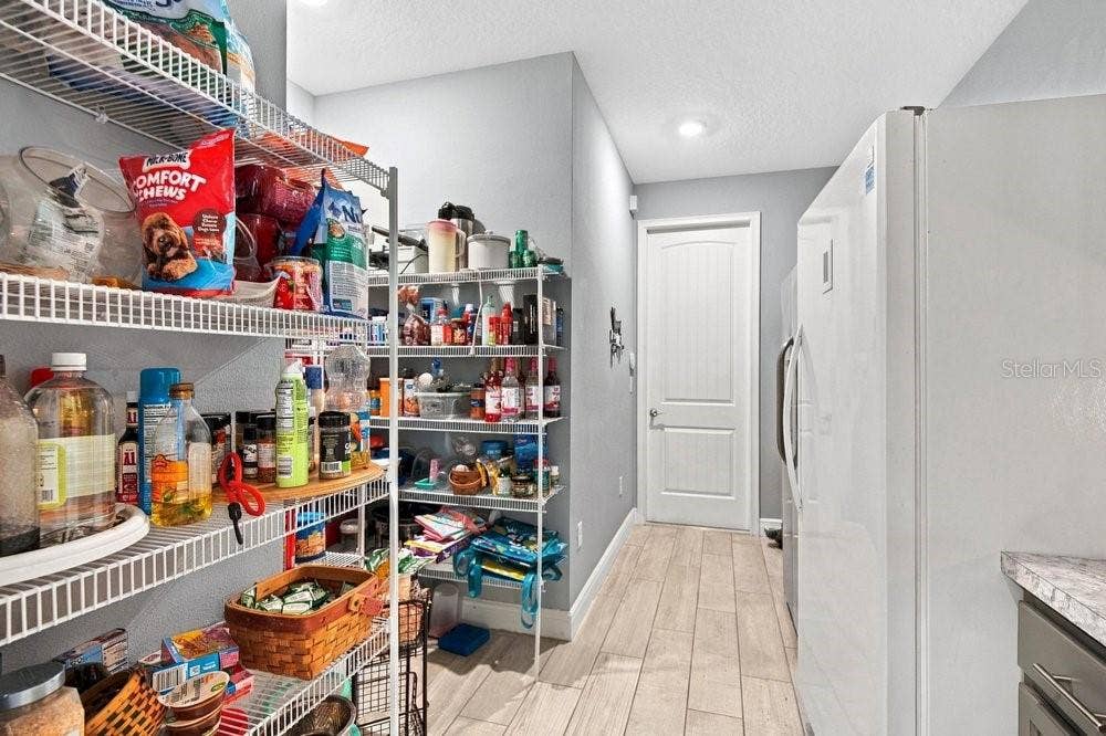 922 VOLUSIA TIMBER COURT, Lake Helen, FL 32744