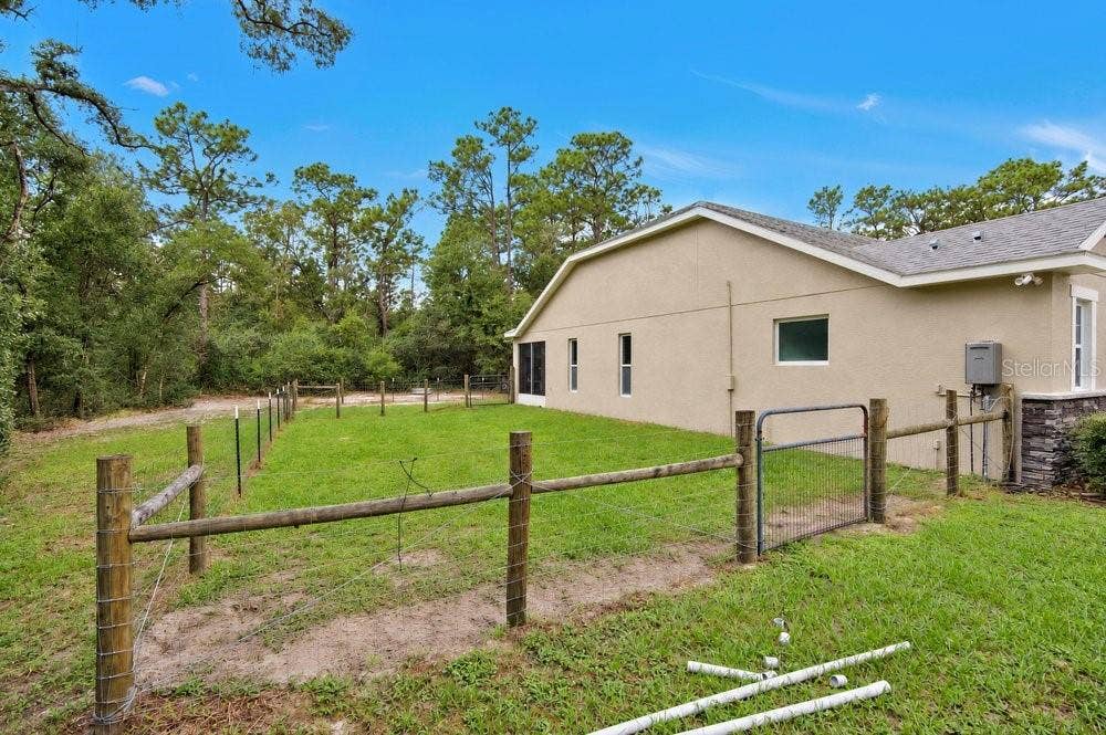 922 VOLUSIA TIMBER COURT, Lake Helen, FL 32744