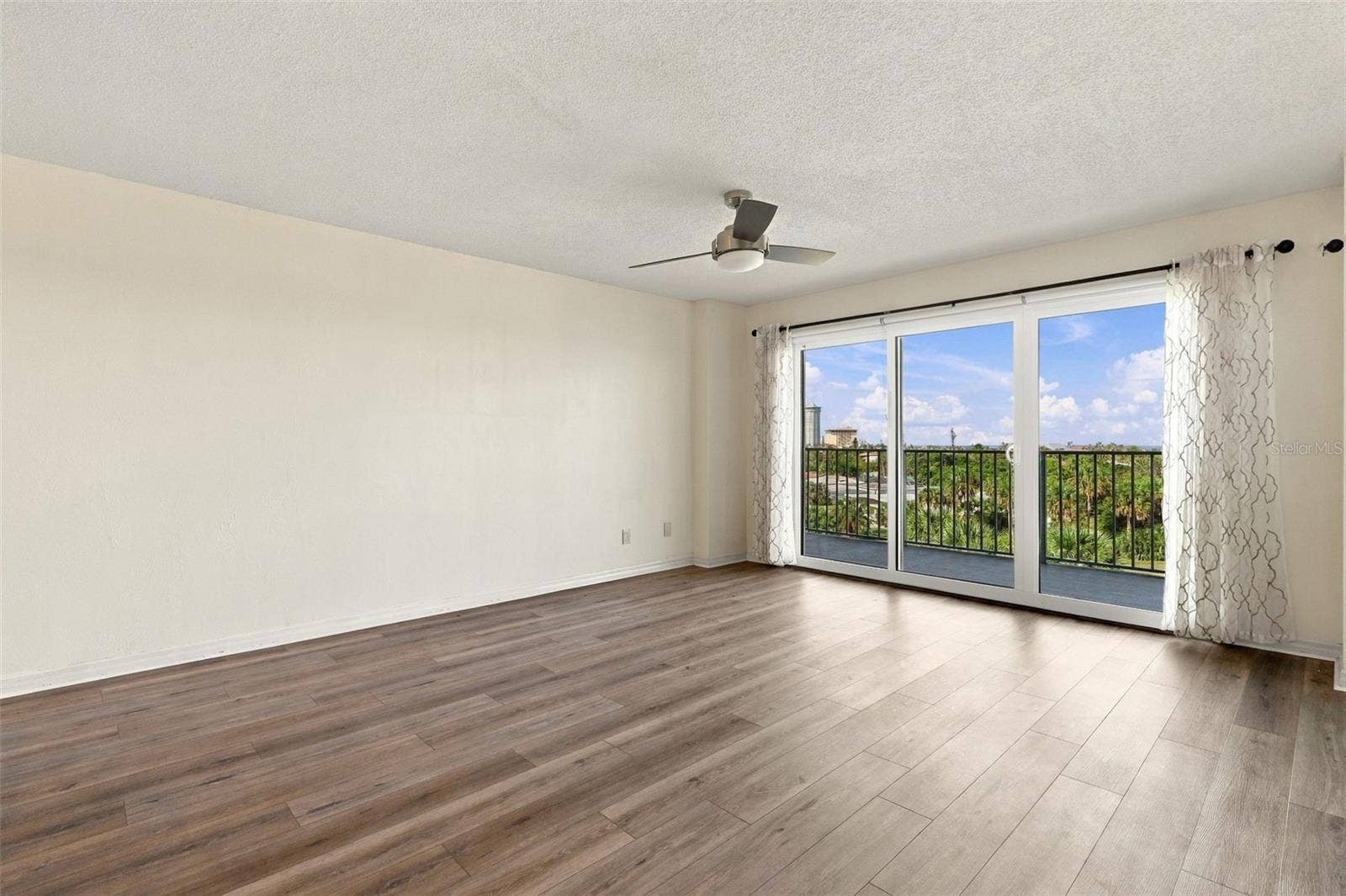 4 OCEANS WEST BOULEVARD, #503B, Daytona Beach Shores, FL 32118 4 OCEANS WEST BOULEVARD, #503B, Daytona Beach Shores, FL 32118