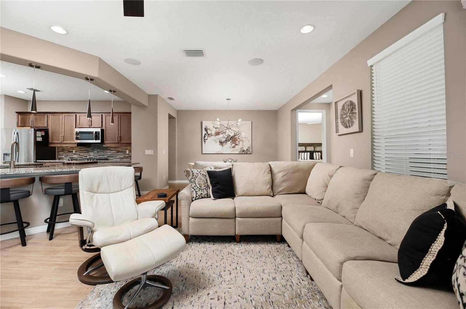 5589 NW 40TH LOOP, Ocala, FL 34482 5589 NW 40TH LOOP, Ocala, FL 34482