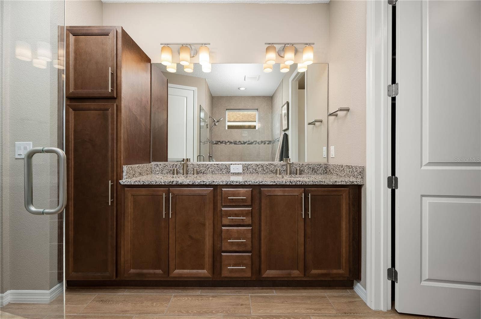 5589 NW 40TH LOOP, Ocala, FL 34482 5589 NW 40TH LOOP, Ocala, FL 34482