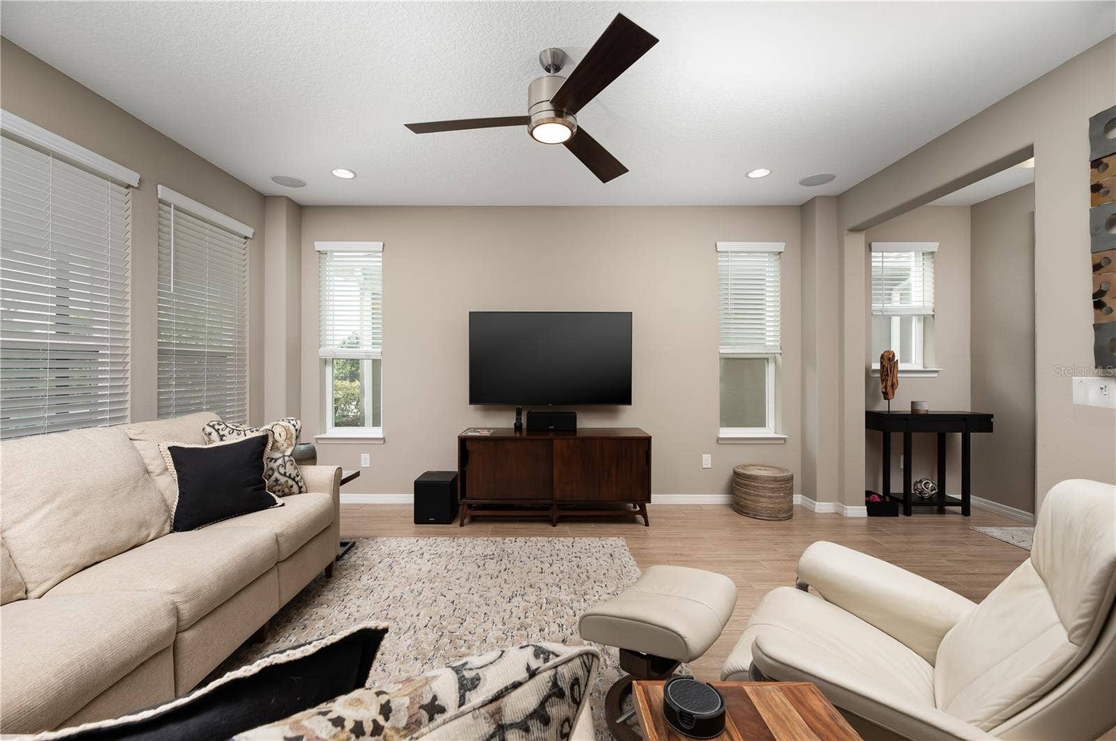 5589 NW 40TH LOOP, Ocala, FL 34482 5589 NW 40TH LOOP, Ocala, FL 34482