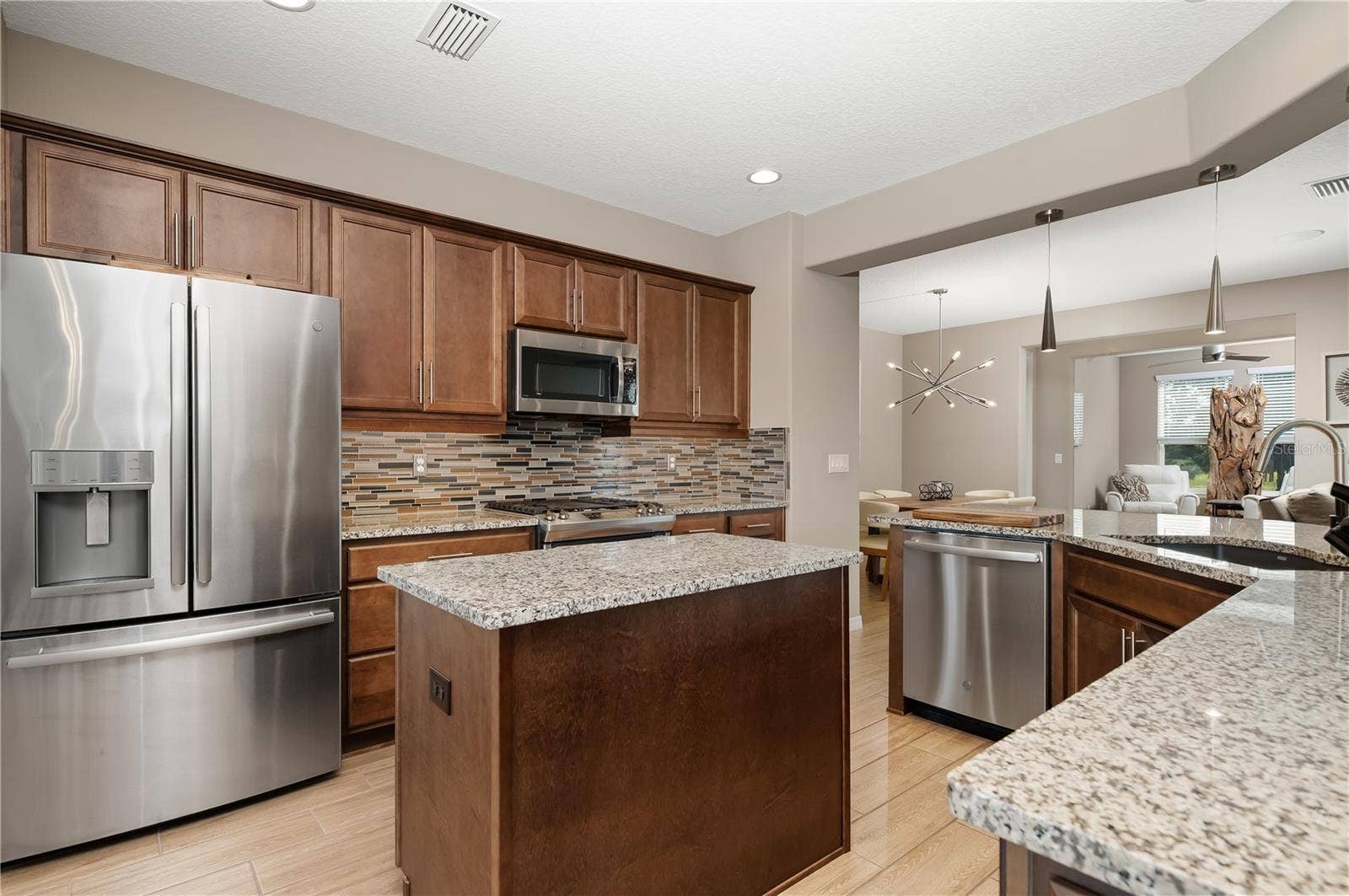 5589 NW 40TH LOOP, Ocala, FL 34482 5589 NW 40TH LOOP, Ocala, FL 34482