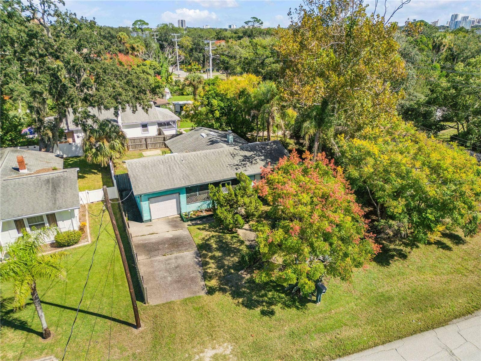 1101 DAYTONA AVENUE, Holly Hill, FL 32117