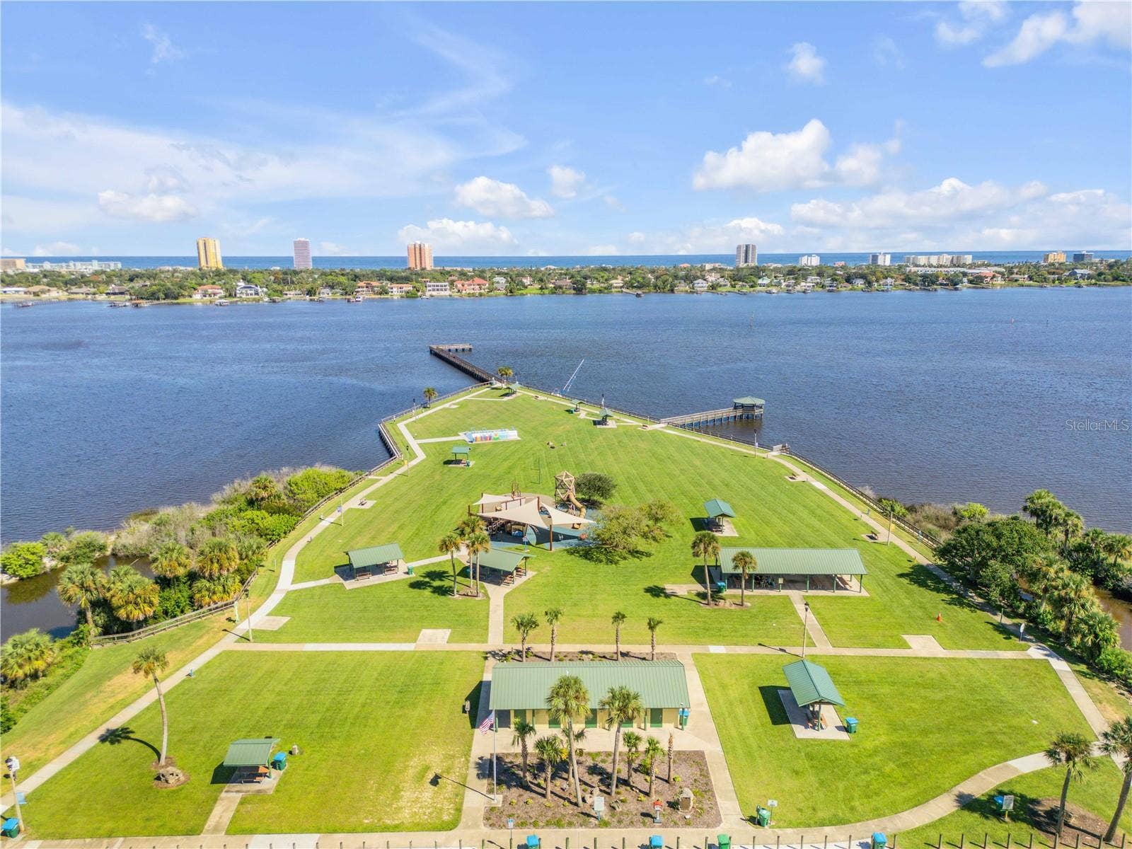1101 DAYTONA AVENUE, Holly Hill, FL 32117