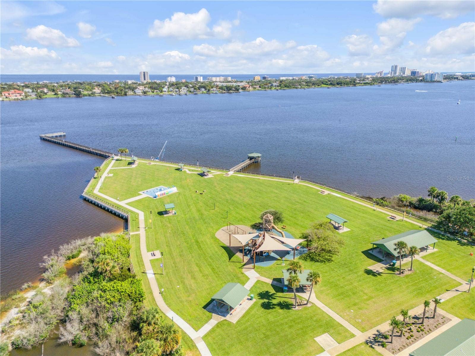 1101 DAYTONA AVENUE, Holly Hill, FL 32117