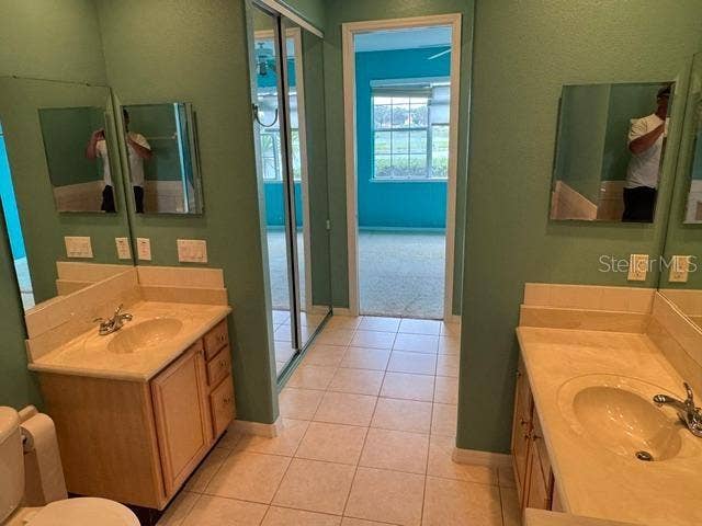 15823 WOODLAND SPRING COURT, Orlando, FL 32828 15823 WOODLAND SPRING COURT, Orlando, FL 32828