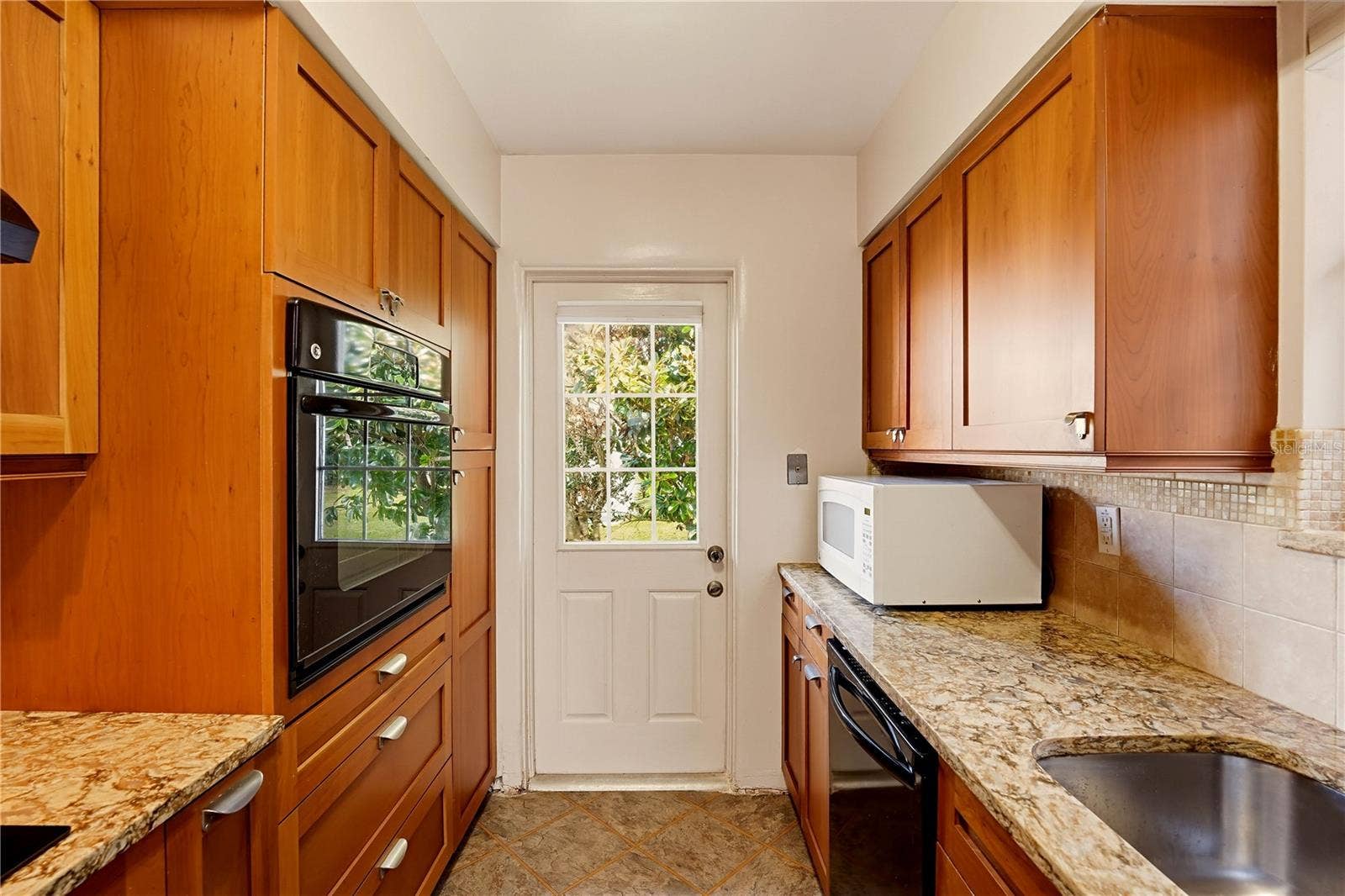 1375 JOHN ANDERSON DRIVE, Ormond Beach, FL 32176 1375 JOHN ANDERSON DRIVE, Ormond Beach, FL 32176