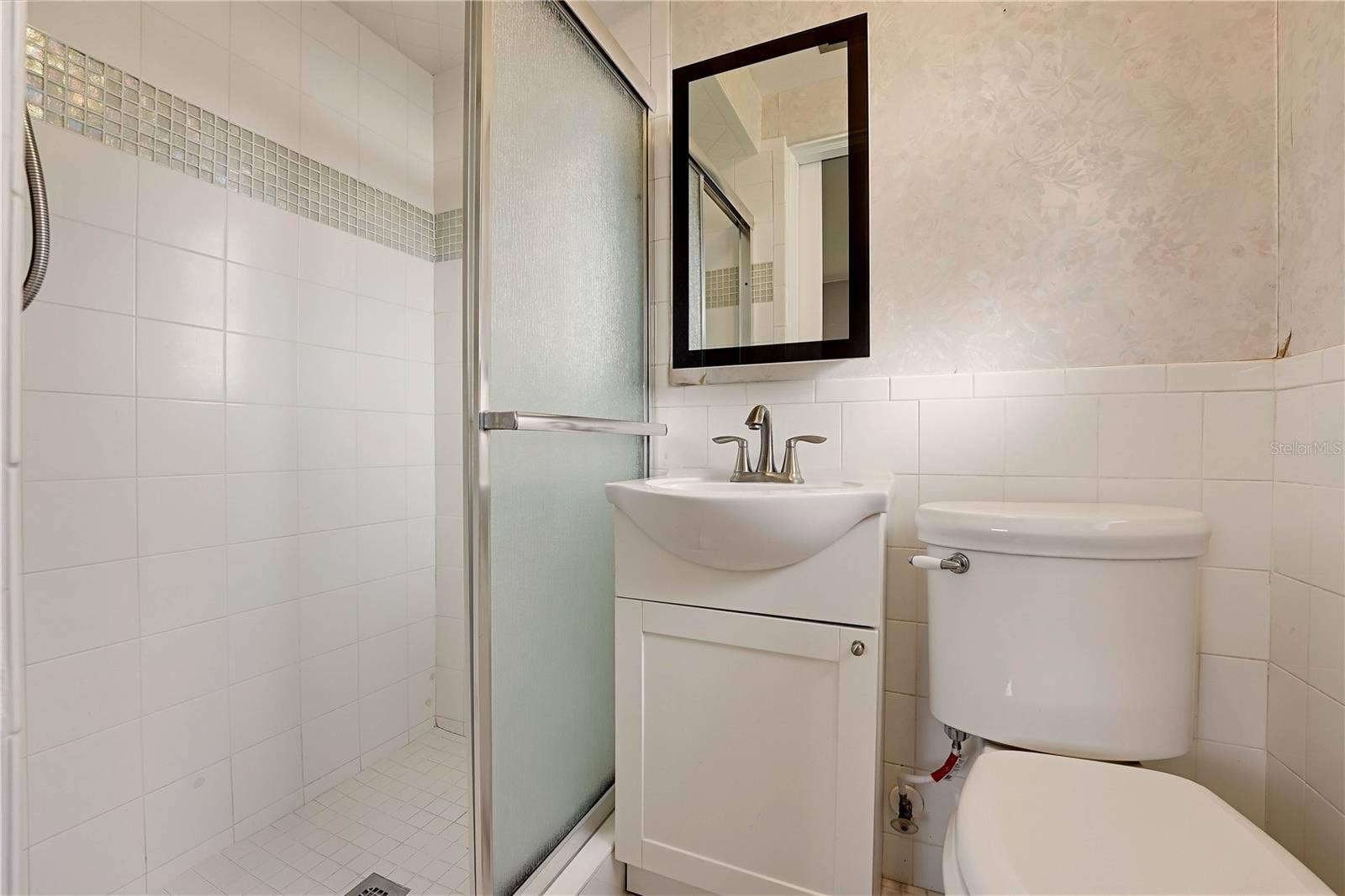 1375 JOHN ANDERSON DRIVE, Ormond Beach, FL 32176 1375 JOHN ANDERSON DRIVE, Ormond Beach, FL 32176