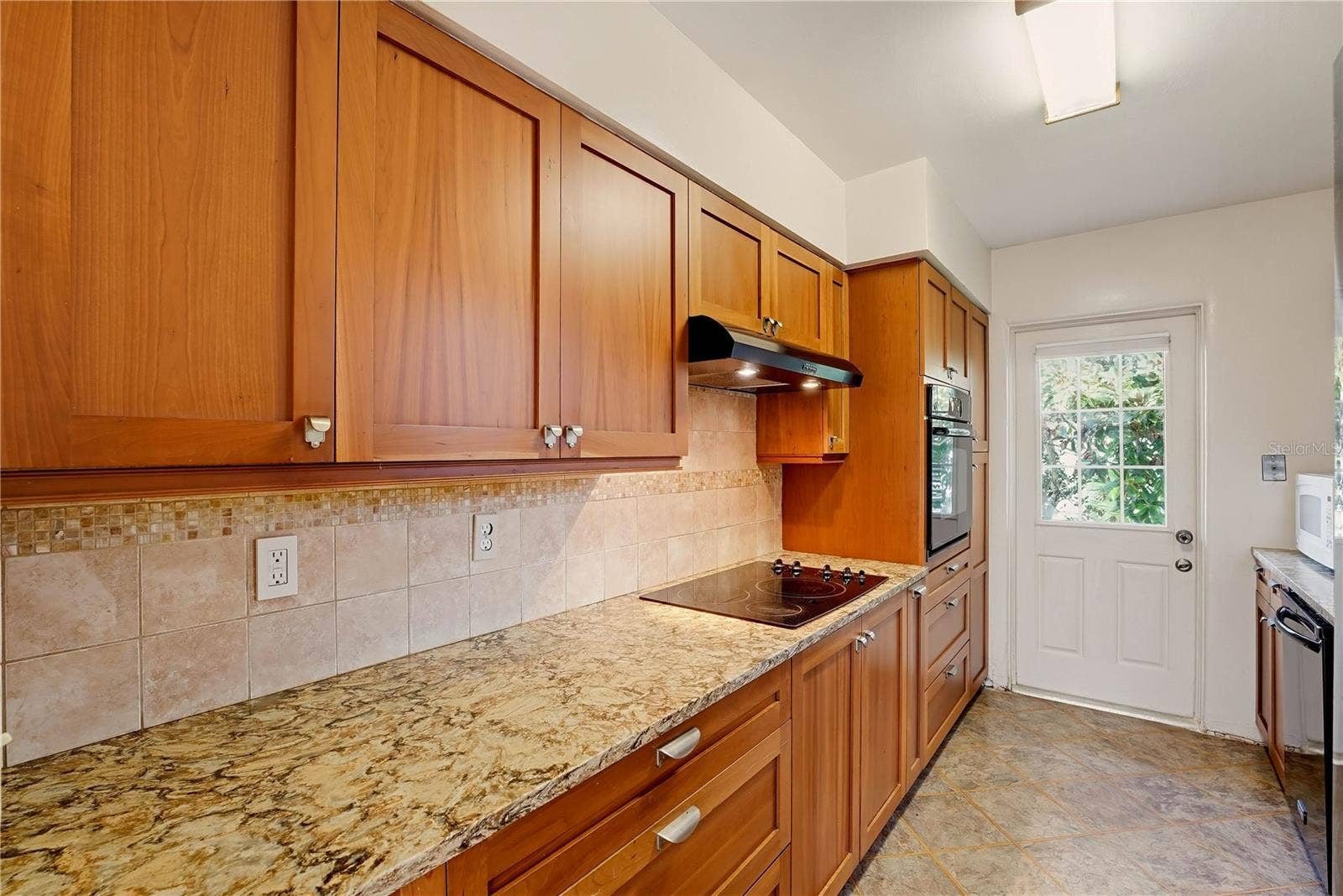 1375 JOHN ANDERSON DRIVE, Ormond Beach, FL 32176 1375 JOHN ANDERSON DRIVE, Ormond Beach, FL 32176