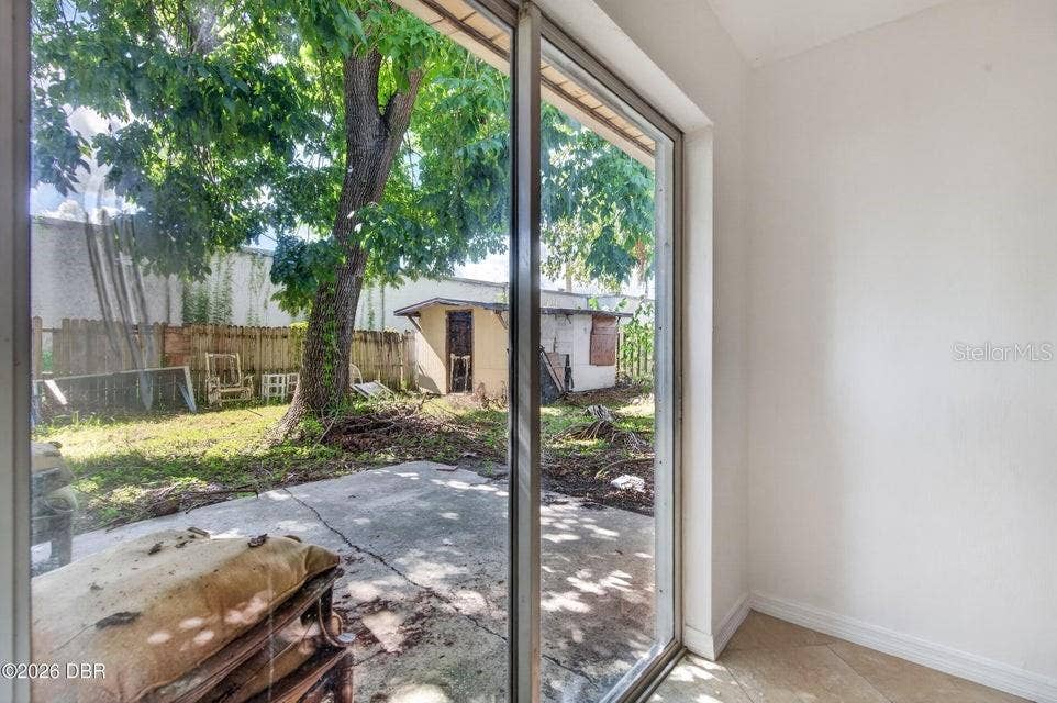927 BOULDER DRIVE, South Daytona, FL 32119 Back Yard