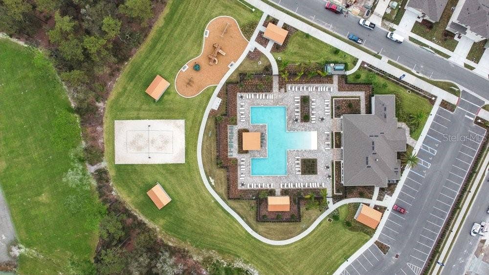 560 SHAELYN PLACE, Deland, FL 32724 560 SHAELYN PLACE, Deland, FL 32724