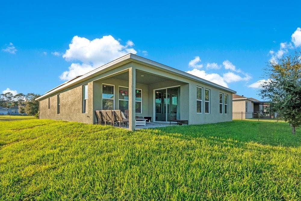 560 SHAELYN PLACE, Deland, FL 32724 560 SHAELYN PLACE, Deland, FL 32724
