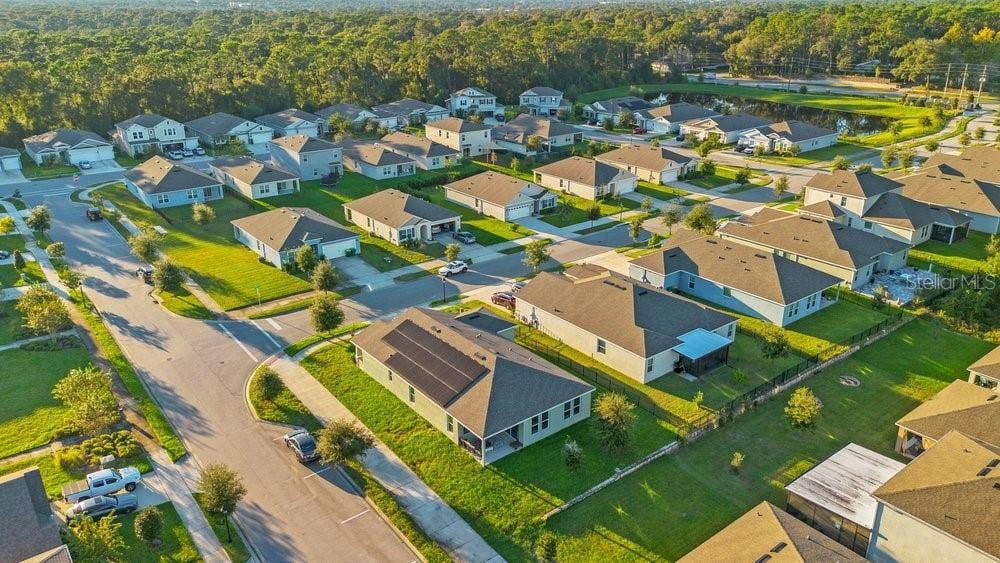 560 SHAELYN PLACE, Deland, FL 32724 560 SHAELYN PLACE, Deland, FL 32724