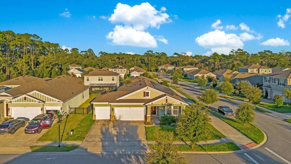 560 SHAELYN PLACE, Deland, FL 32724 560 SHAELYN PLACE, Deland, FL 32724