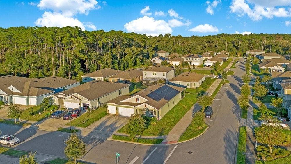 560 SHAELYN PLACE, Deland, FL 32724 560 SHAELYN PLACE, Deland, FL 32724