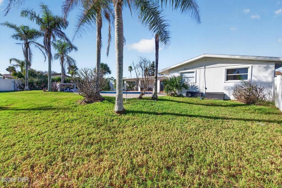 227 FAIRWAY DRIVE, Ormond Beach, FL 32176 227 FAIRWAY DRIVE, Ormond Beach, FL 32176