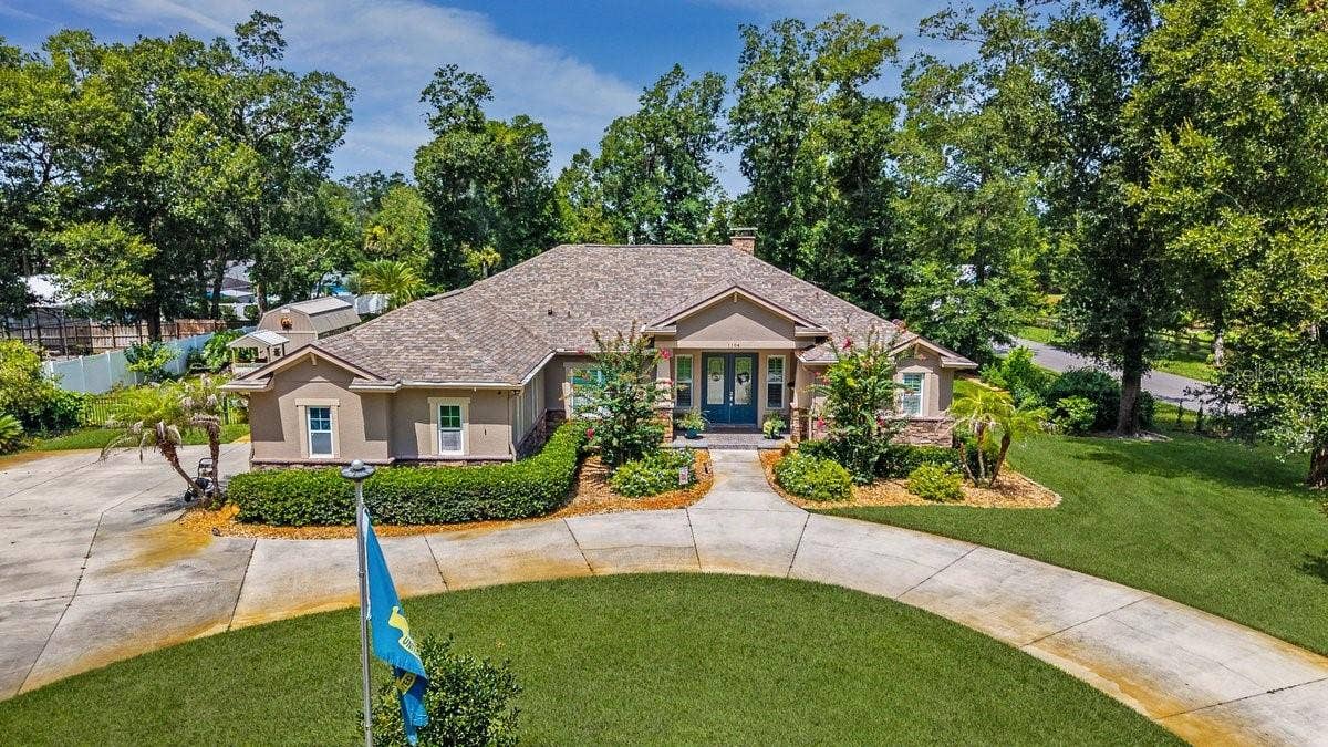1104 N BOSTON AVENUE, Deland, FL 32724 1104 N BOSTON AVENUE, Deland, FL 32724