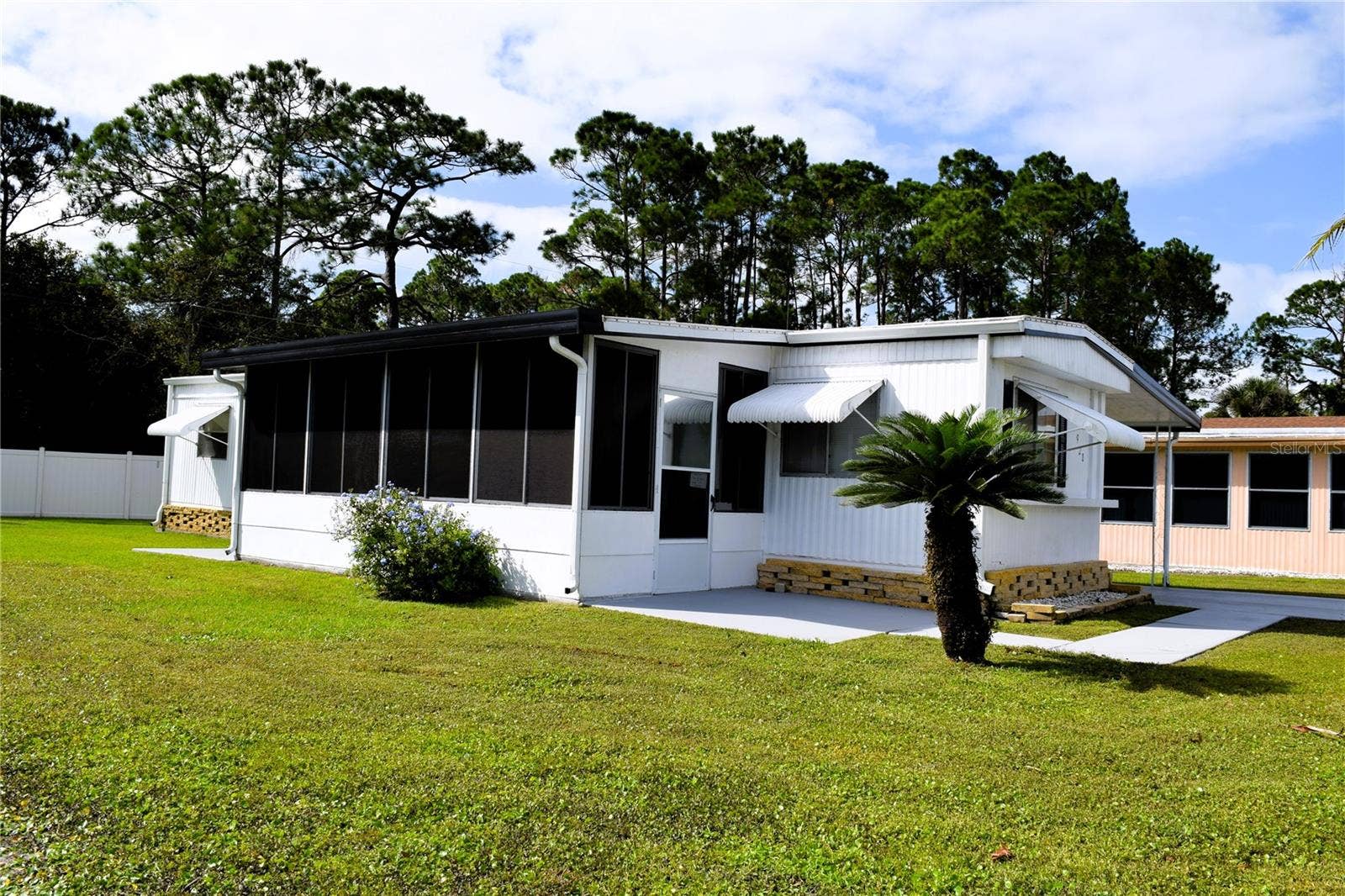 928 BLUE HERON BOULEVARD, Osteen, FL 32764 928 BLUE HERON BOULEVARD, Osteen, FL 32764