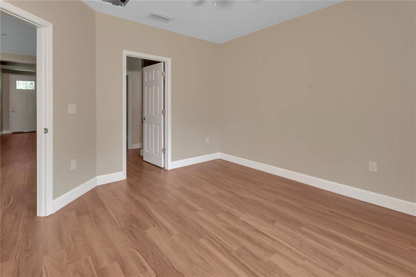 114 S GROVE STREET, Deland, FL 32724