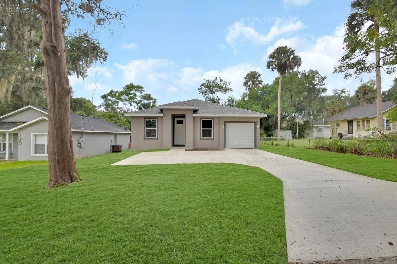 114 S GROVE STREET, Deland, FL 32724