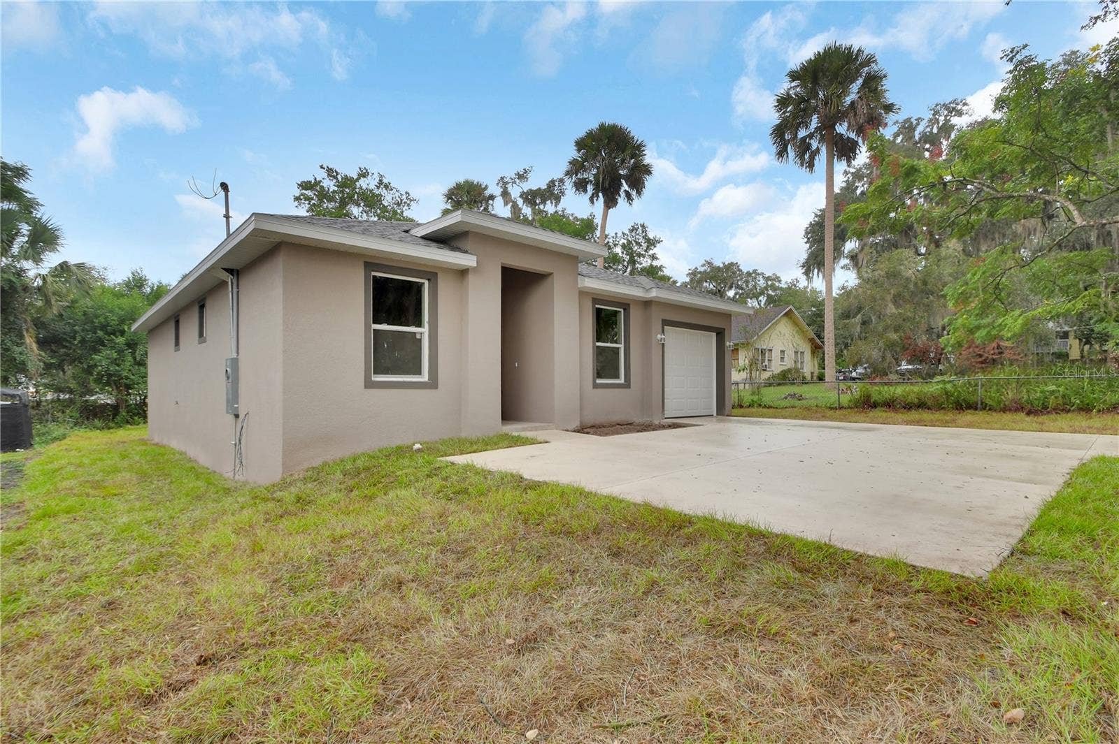 114 S GROVE STREET, Deland, FL 32724