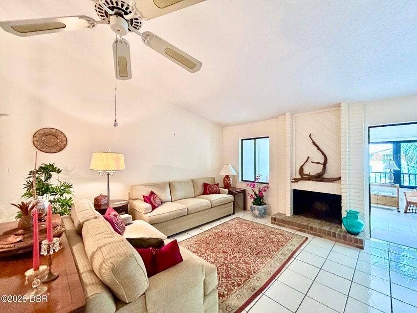 1 TOMOKA OAKS BOULEVARD, #120, Ormond Beach, FL 32174 1 TOMOKA OAKS BOULEVARD, #120, Ormond Beach, FL 32174