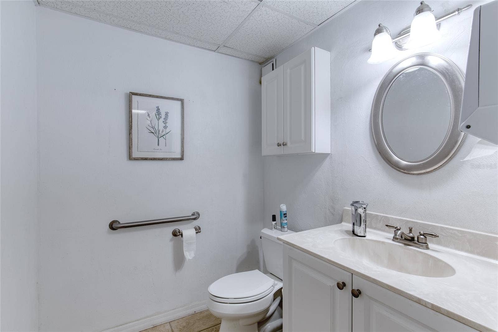 4 & 6 AVIATOR WAY, Ormond Beach, FL 32174 Cabinetry Restroom