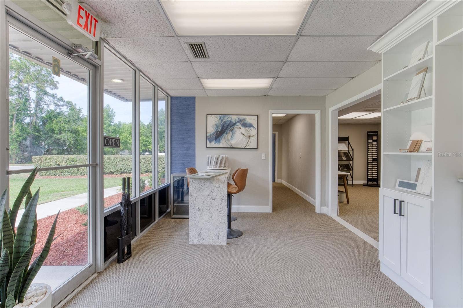 4 & 6 AVIATOR WAY, Ormond Beach, FL 32174 Stoneworks Foyer