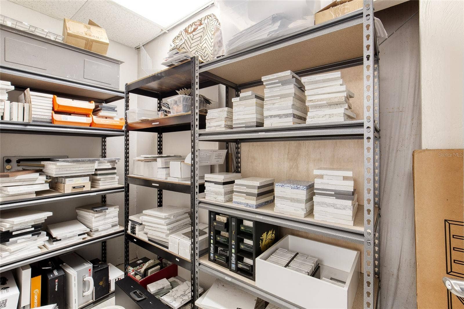 4 & 6 AVIATOR WAY, Ormond Beach, FL 32174 Stoneworks Supply