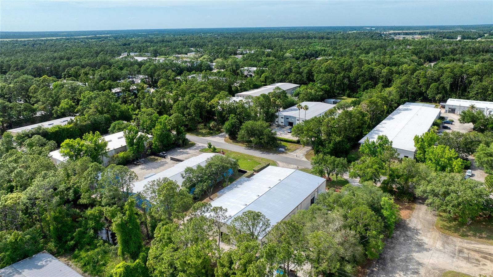 4 & 6 AVIATOR WAY, Ormond Beach, FL 32174 4 & 6 Aviator Way
