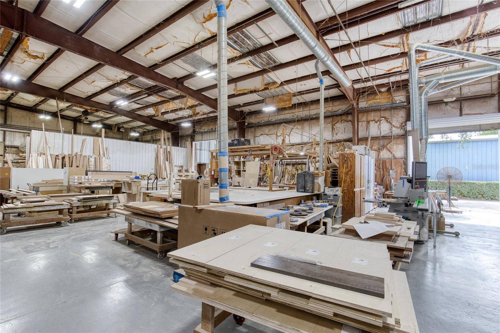 4 & 6 AVIATOR WAY, Ormond Beach, FL 32174 Cabinetry Build Dept
