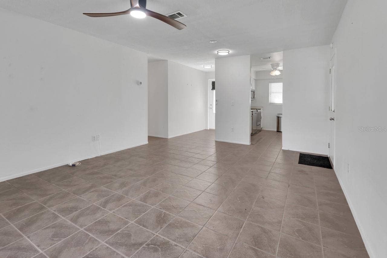 205 ELMWOOD AVENUE, #220, Deland, FL 32724 205 ELMWOOD AVENUE, #220, Deland, FL 32724