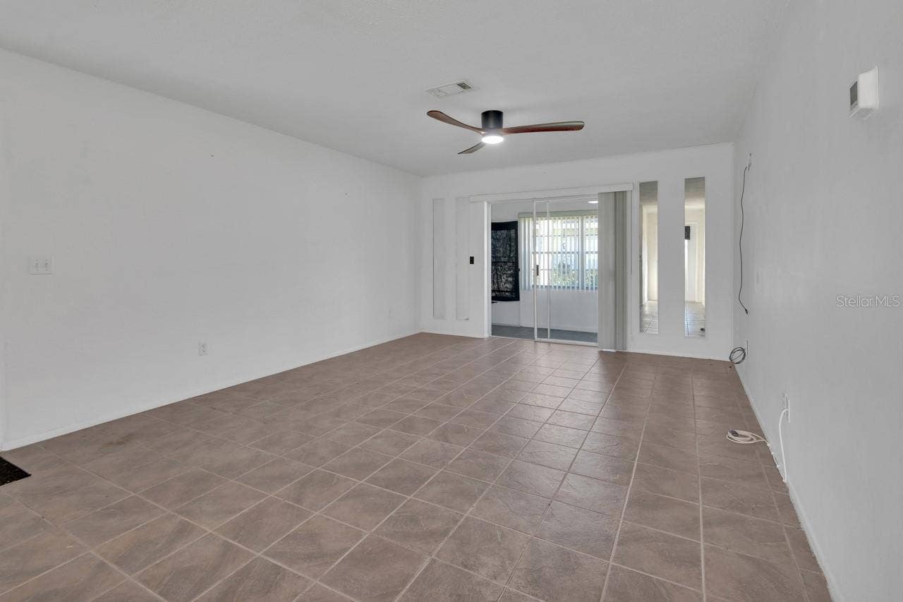 205 ELMWOOD AVENUE, #220, Deland, FL 32724 205 ELMWOOD AVENUE, #220, Deland, FL 32724