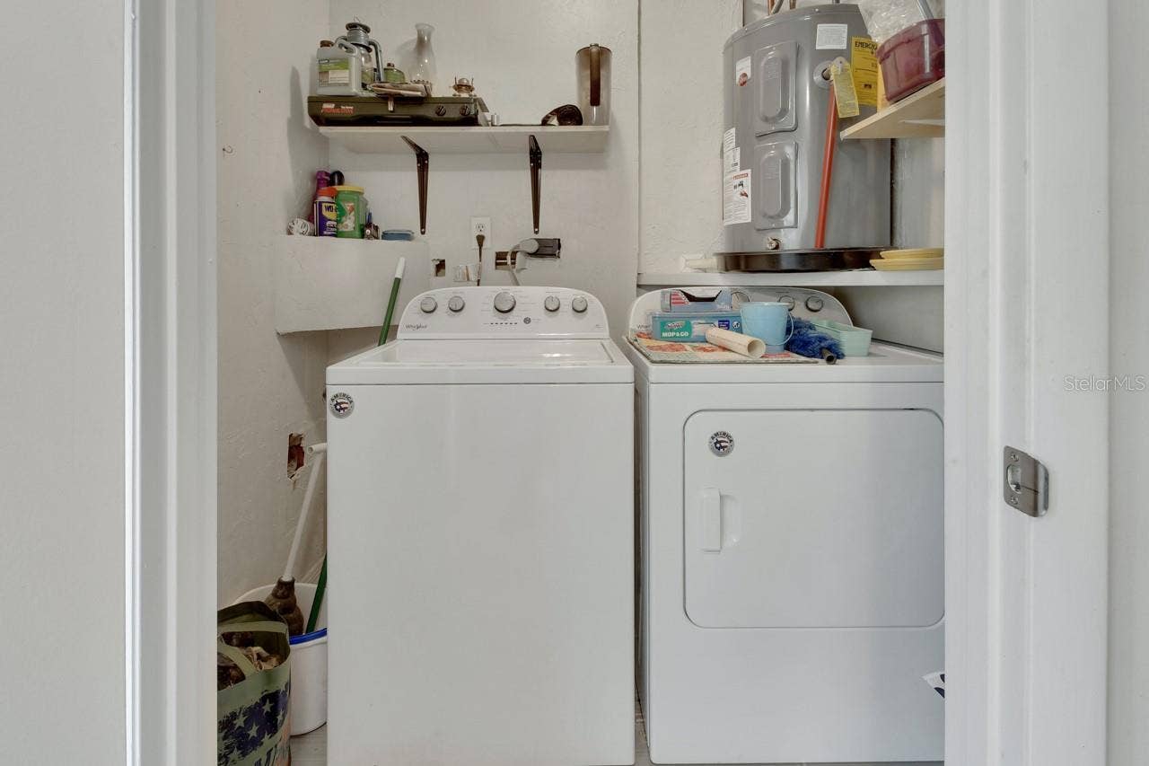 713 E MICHIGAN AVENUE, #B, Deland, FL 32724 713 E MICHIGAN AVENUE, #B, Deland, FL 32724