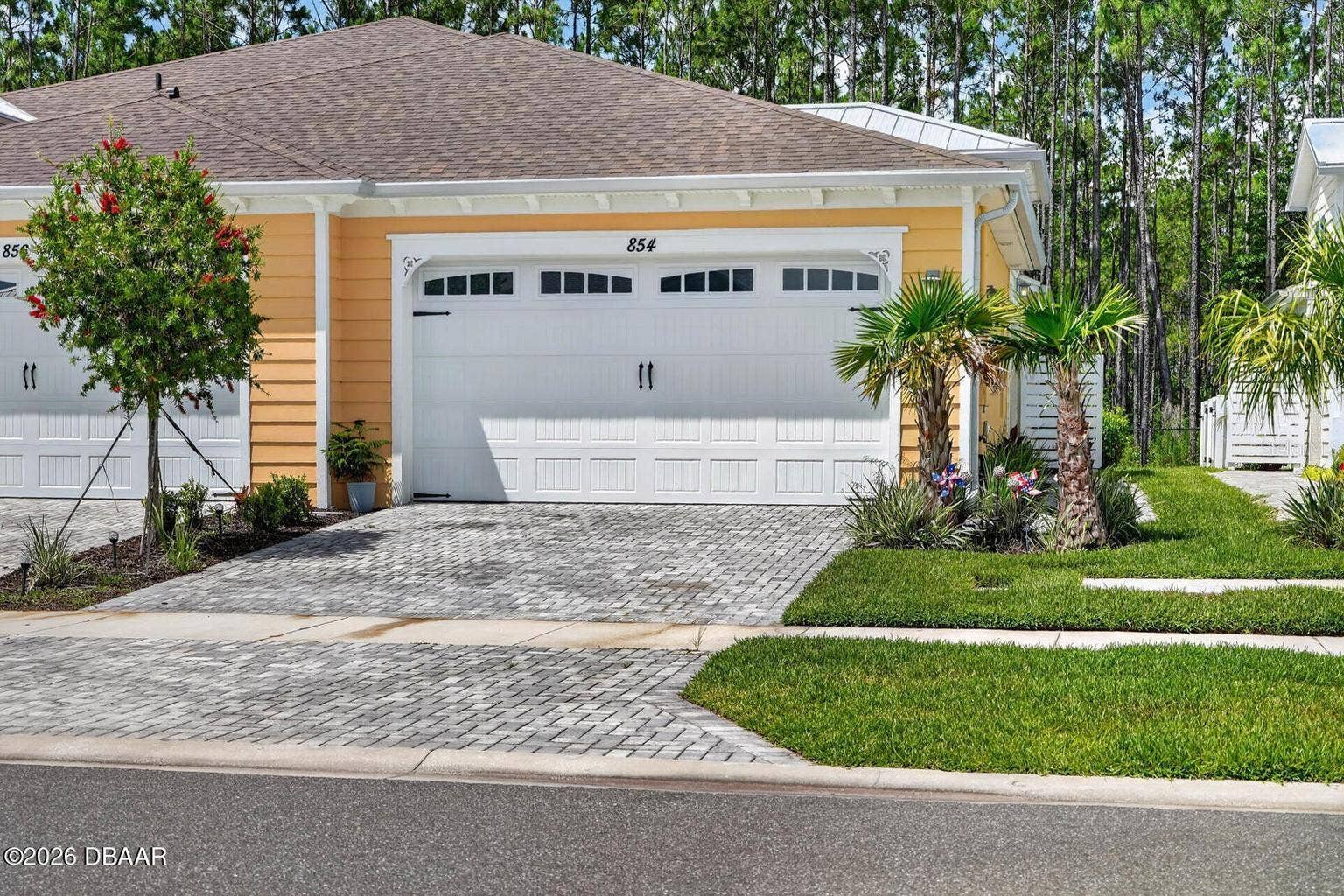 854 MARGARITAVILLE AVENUE, Daytona Beach, FL 32124 Front view