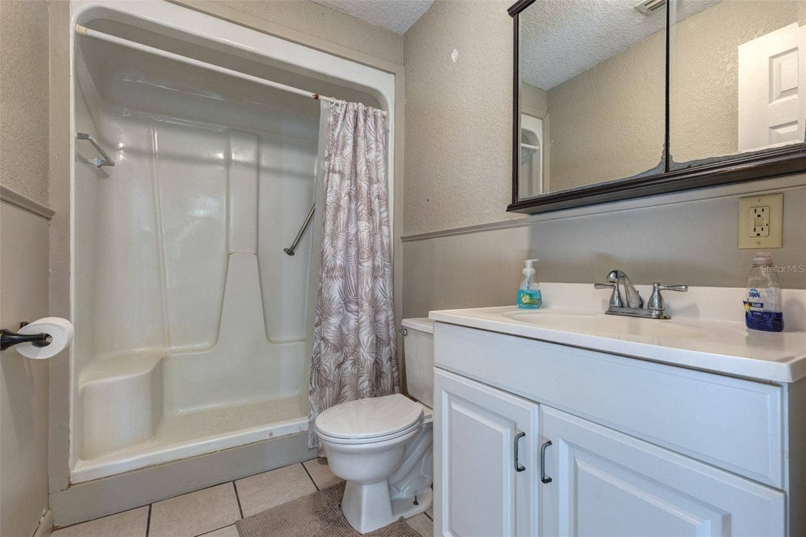1950 9TH AVENUE, Deland, FL 32724 1950 9TH AVENUE, Deland, FL 32724