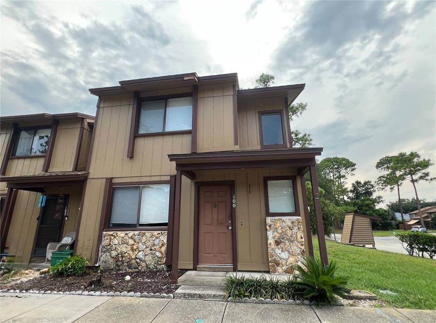 Property photo for 100 E BAYWOOD SQUARE, Daytona Beach, FL