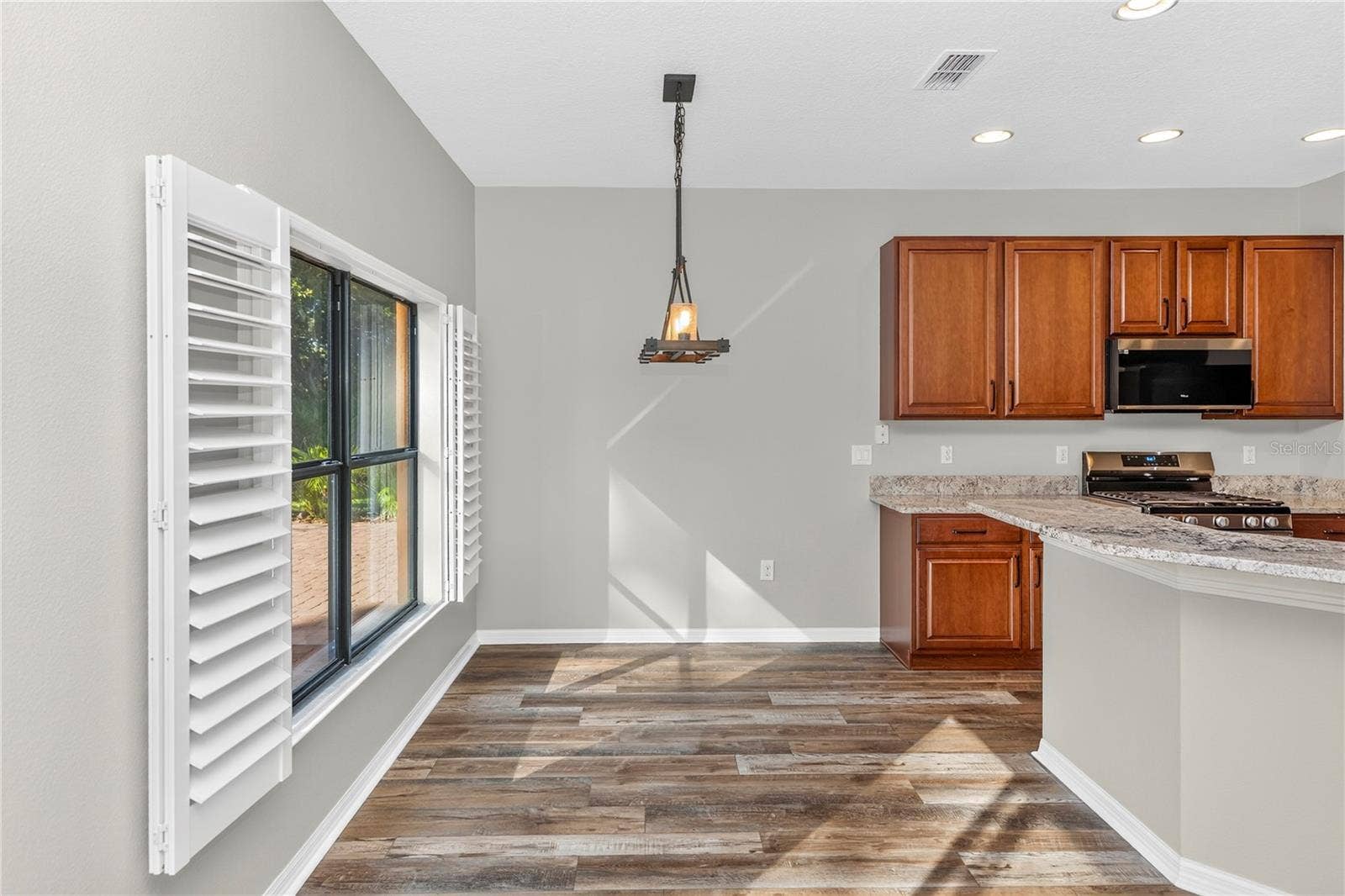 133 VERDE WAY, Debary, FL 32713