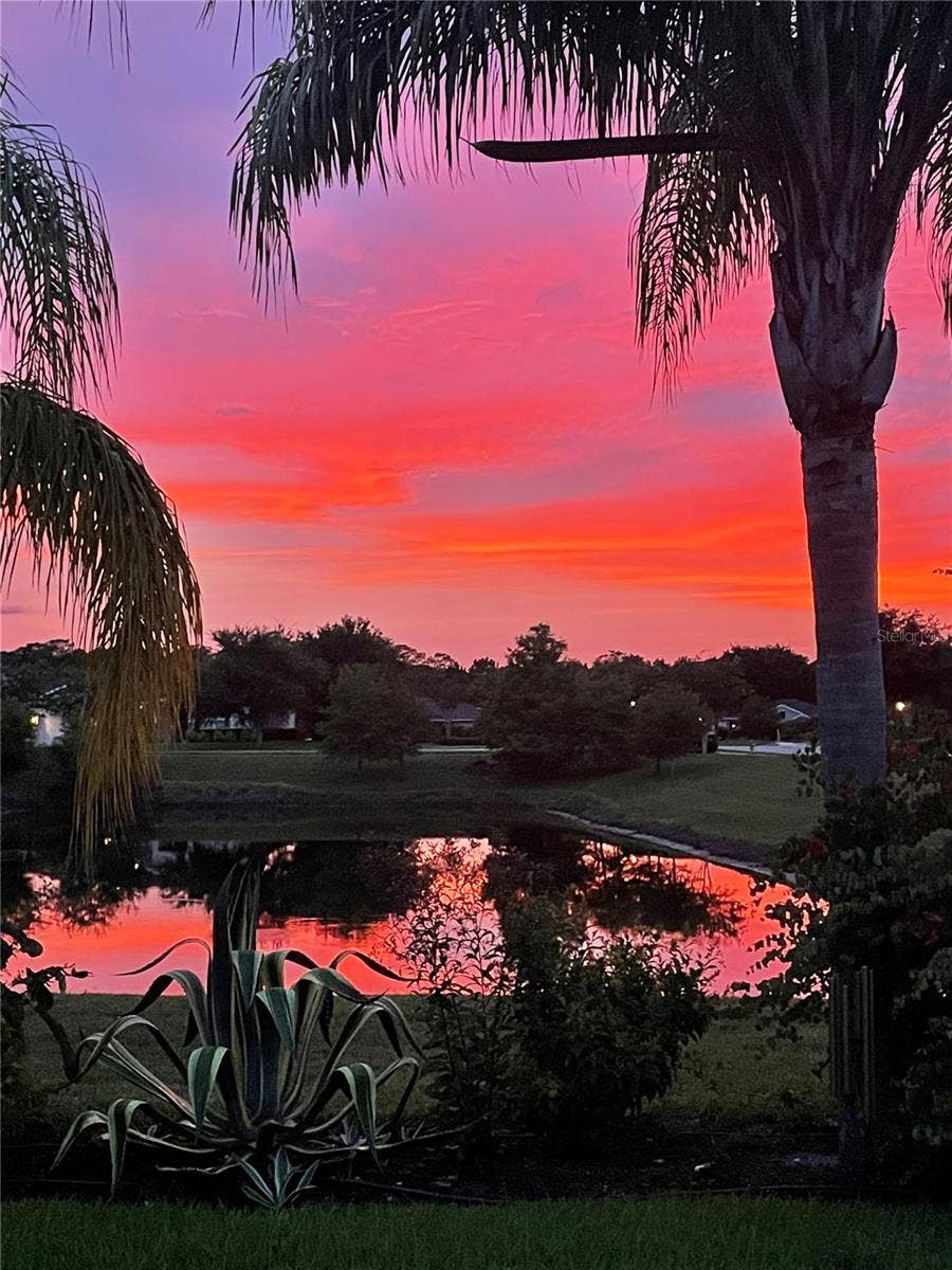 126 MYRTLEBERRY LANE, Deland, FL 32724 Sunset over the pond
