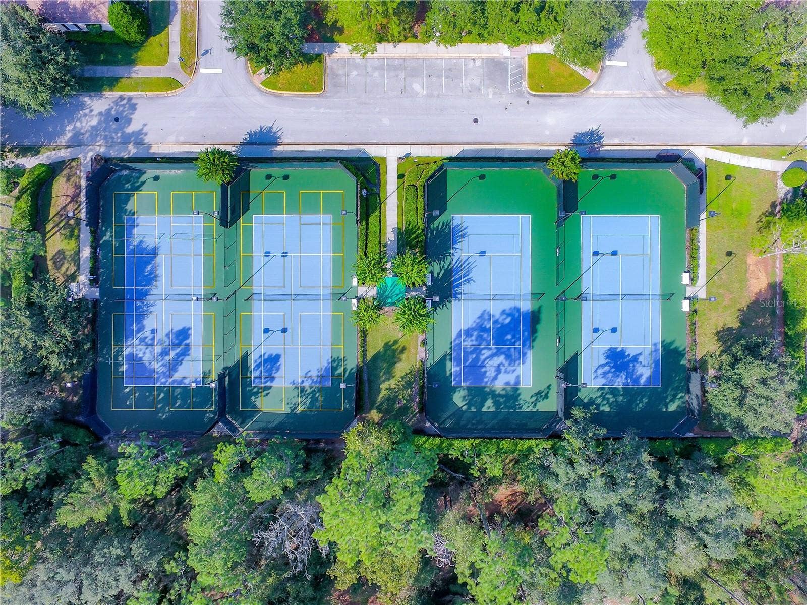 126 MYRTLEBERRY LANE, Deland, FL 32724 Pickleball and Tennis Courts