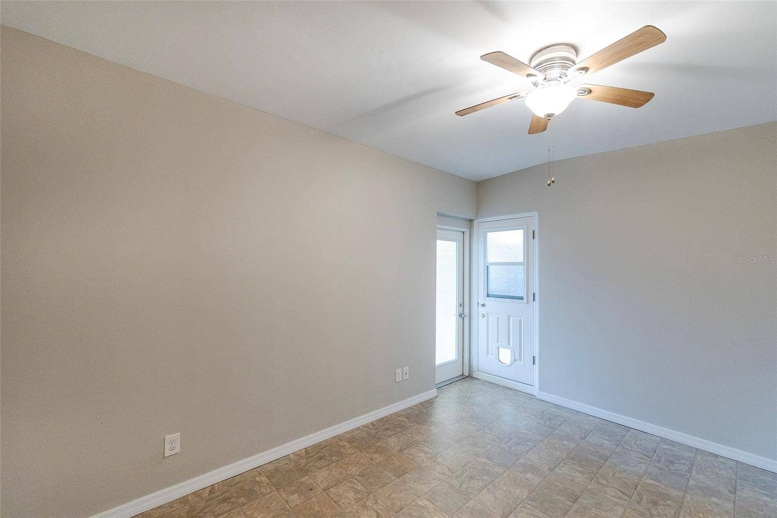 3105 LA PALOMA AVENUE, Daytona Beach, FL 32118 3105 LA PALOMA AVENUE, Daytona Beach, FL 32118