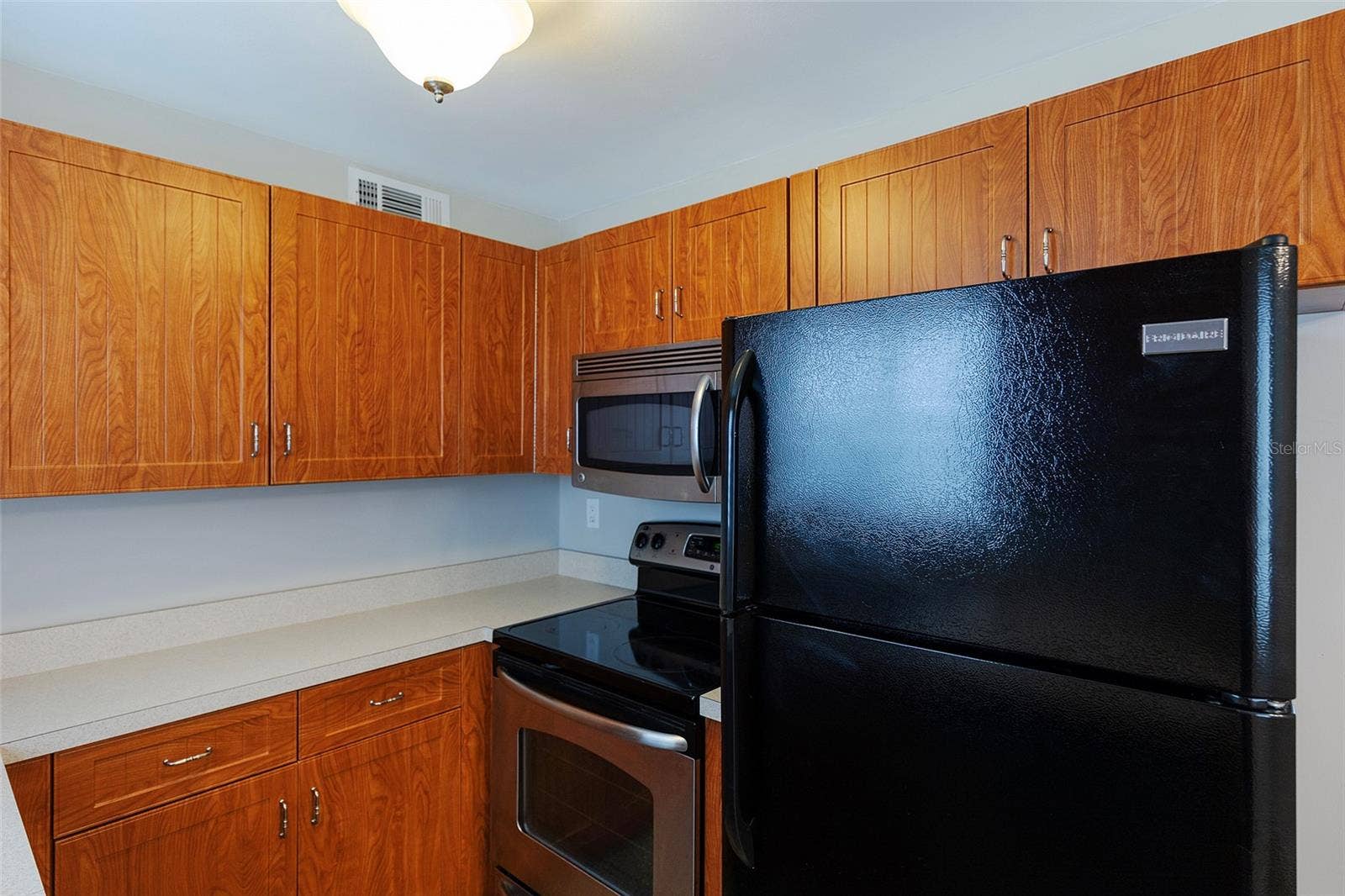 3105 LA PALOMA AVENUE, Daytona Beach, FL 32118 3105 LA PALOMA AVENUE, Daytona Beach, FL 32118
