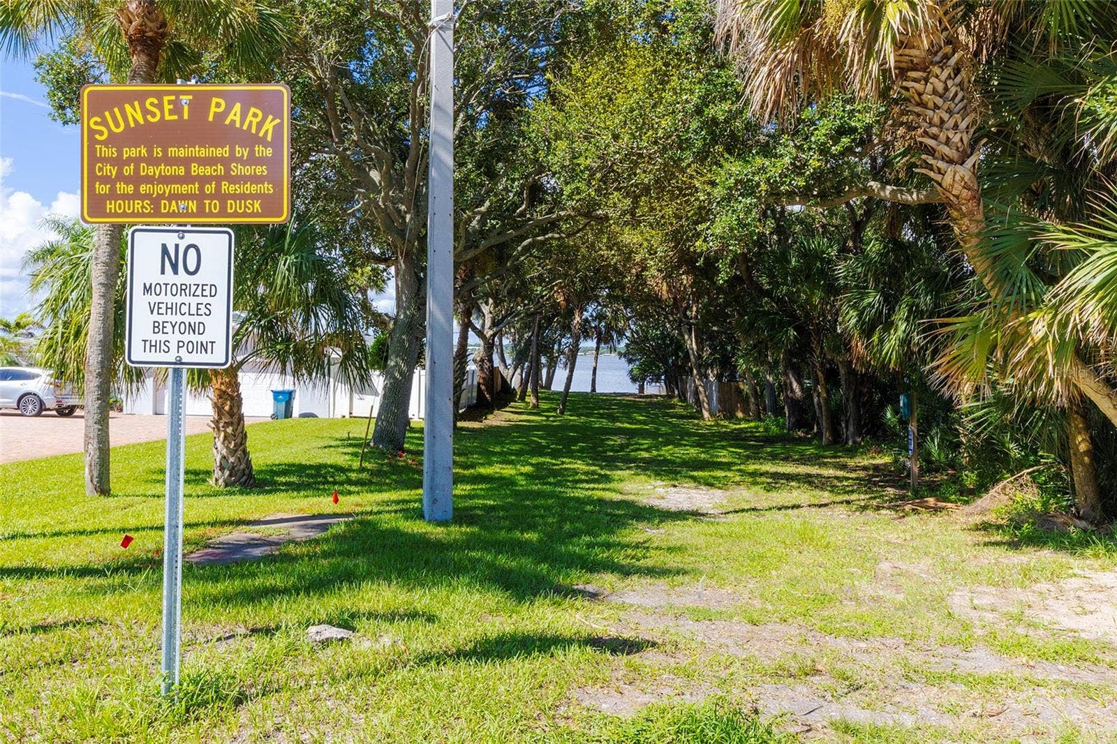 3105 LA PALOMA AVENUE, Daytona Beach, FL 32118 3105 LA PALOMA AVENUE, Daytona Beach, FL 32118