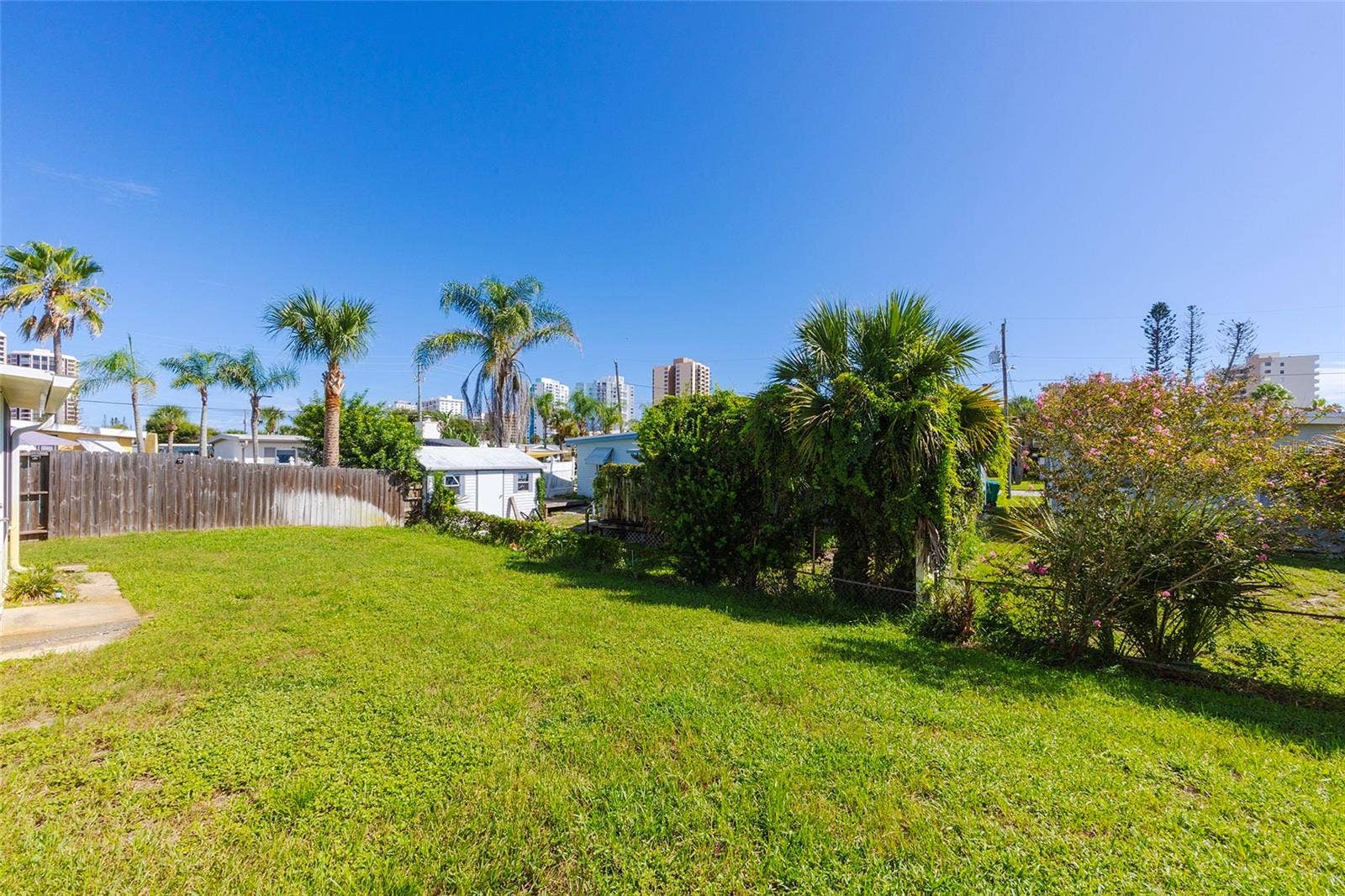 3105 LA PALOMA AVENUE, Daytona Beach, FL 32118 3105 LA PALOMA AVENUE, Daytona Beach, FL 32118