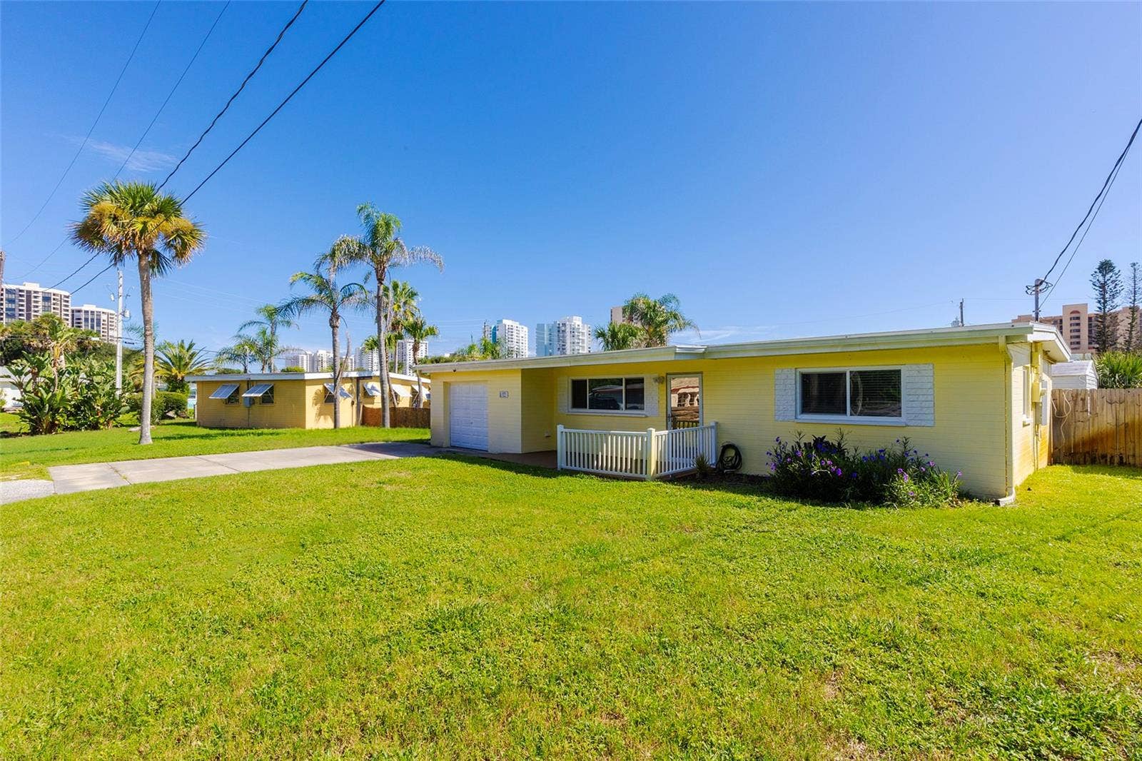 3105 LA PALOMA AVENUE, Daytona Beach, FL 32118 3105 LA PALOMA AVENUE, Daytona Beach, FL 32118