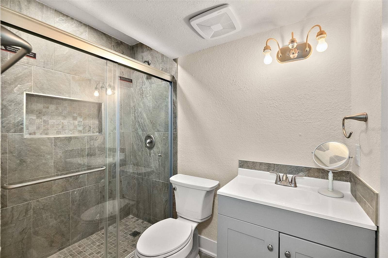 5500 OCEAN SHORE BOULEVARD, #UT88, Ormond Beach, FL 32176 5500 OCEAN SHORE BOULEVARD, #UT88, Ormond Beach, FL 32176