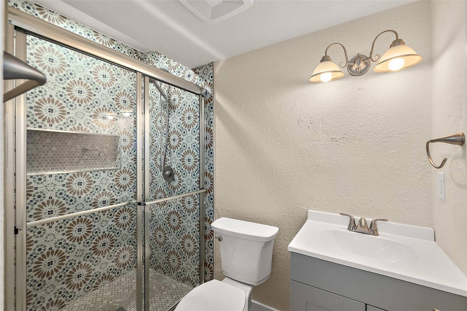5500 OCEAN SHORE BOULEVARD, #UT88, Ormond Beach, FL 32176 5500 OCEAN SHORE BOULEVARD, #UT88, Ormond Beach, FL 32176