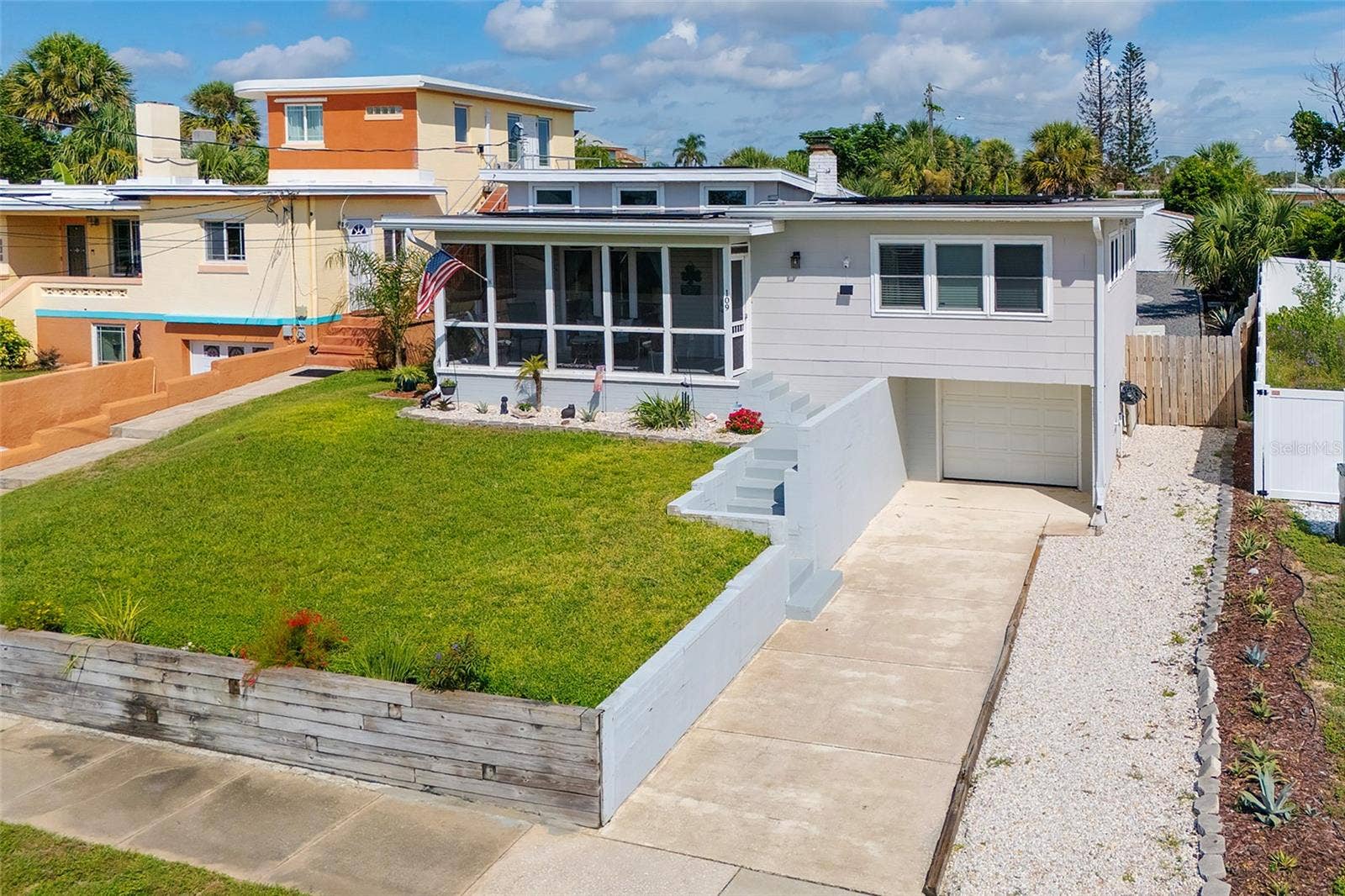 109 PARK AVENUE, Daytona Beach, FL 32118 109 PARK AVENUE, Daytona Beach, FL 32118