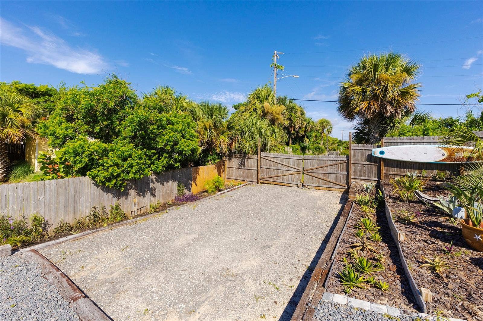 109 PARK AVENUE, Daytona Beach, FL 32118 109 PARK AVENUE, Daytona Beach, FL 32118